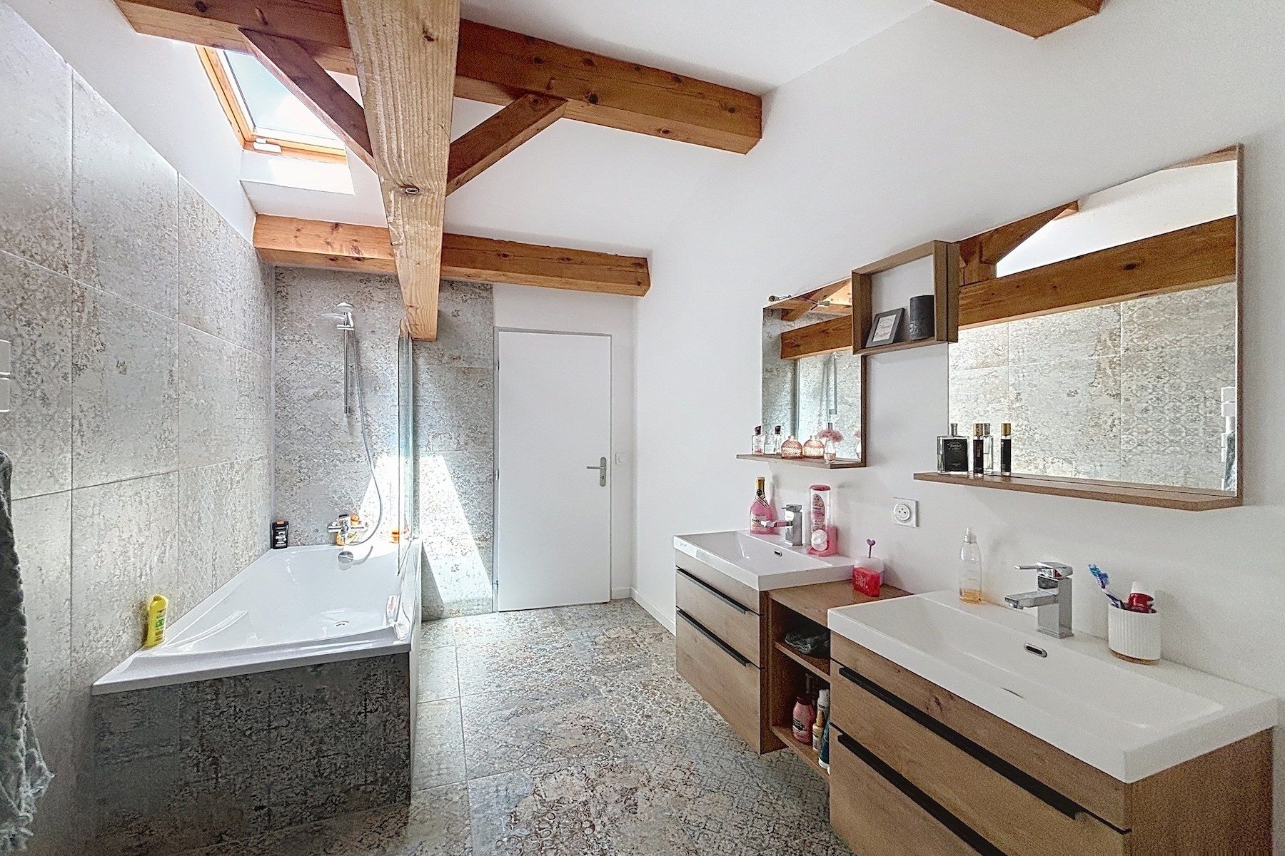 maison 5 Pièces en vente sur COLLIAS (30210)