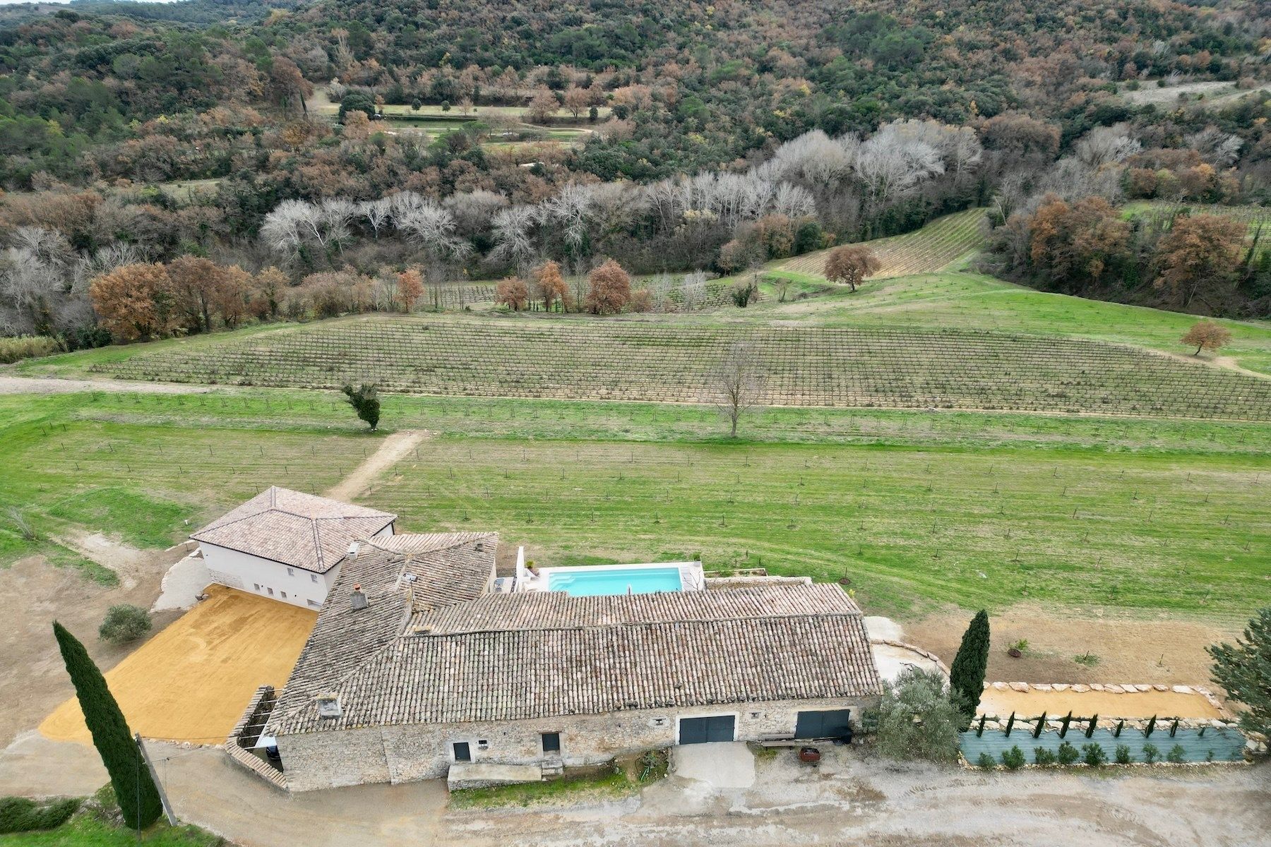 house 20 Rooms for sale on PONT ST ESPRIT (30130)