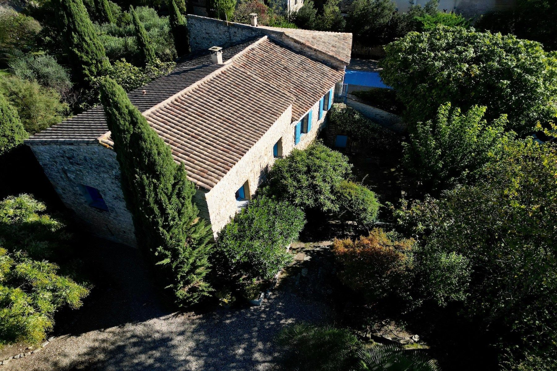 maison 9 Pièces en vente sur UZES (30700)