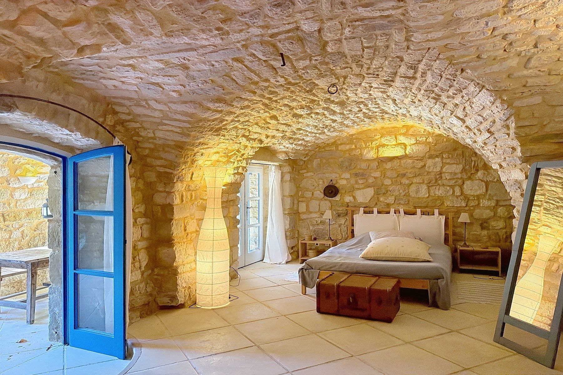 maison 9 Pièces en vente sur UZES (30700)