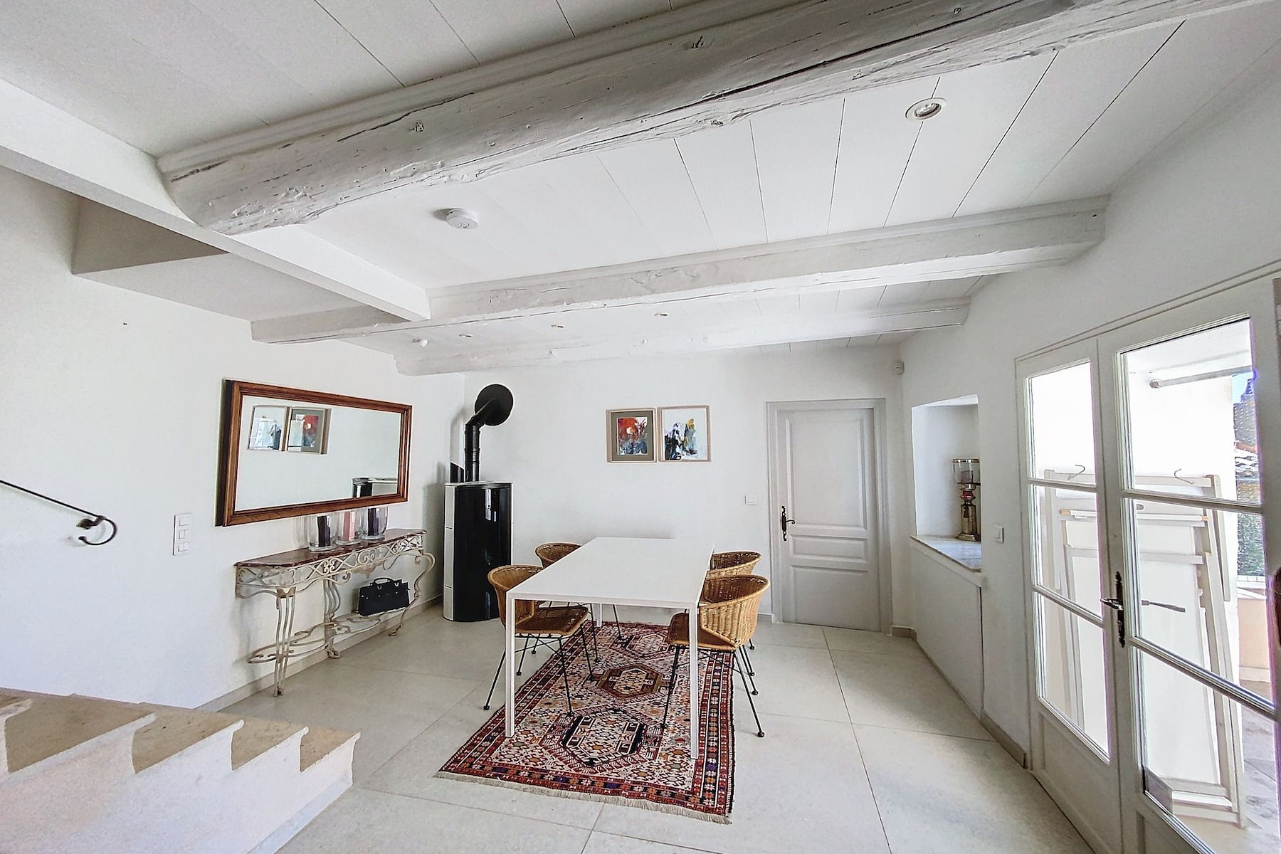 house 7 Rooms for sale on UZES (30700)