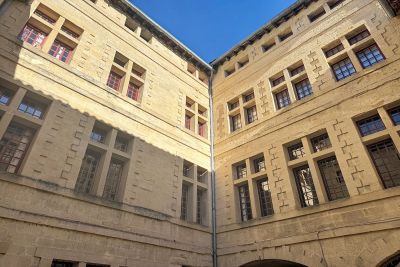 Sale Apartment Uzès 3&nbsp;Rooms 102&nbsp;m²