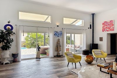 Vente Maison Castillon-du-Gard 5&nbsp;Pièces 210&nbsp;m²