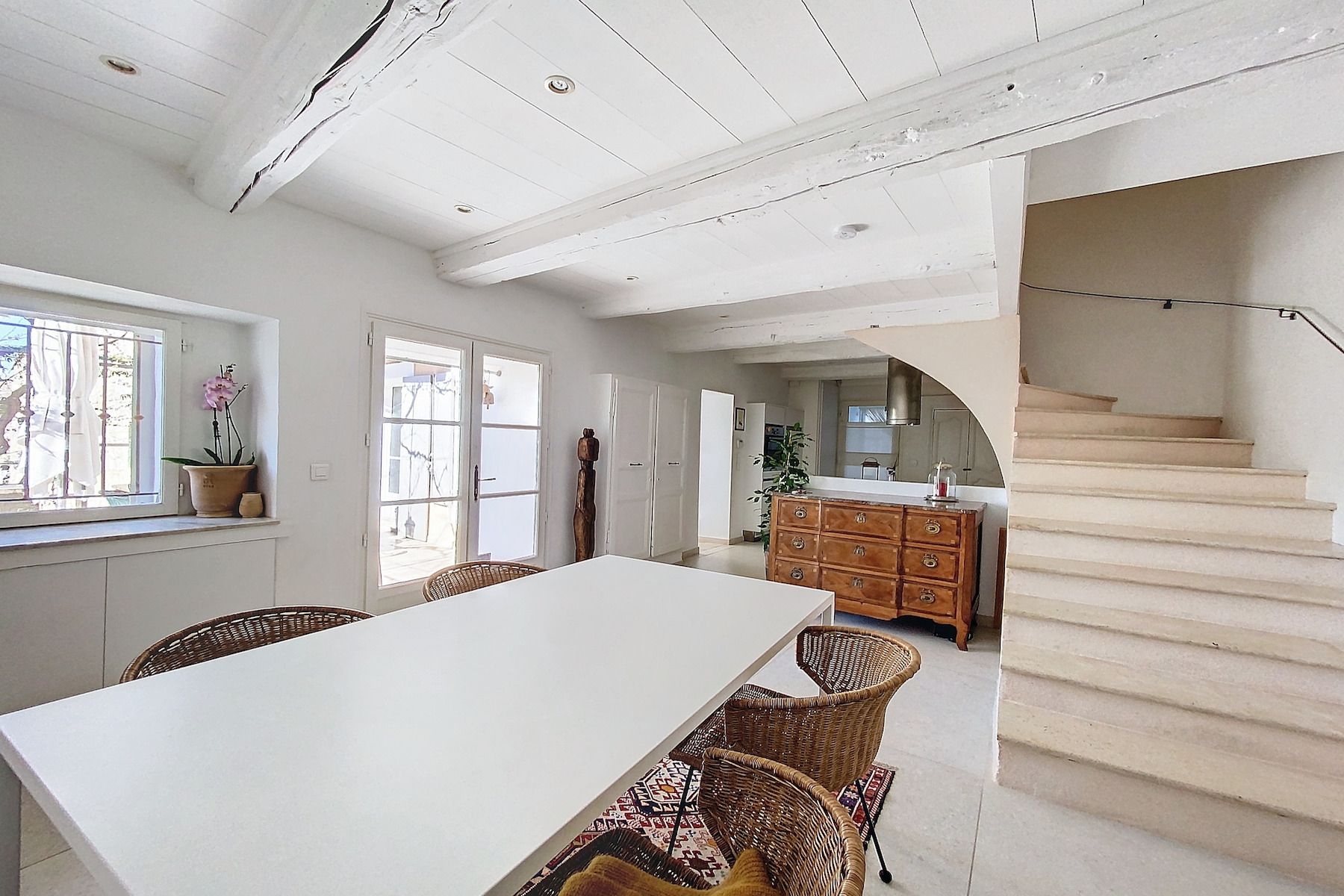 maison 7 Pièces en vente sur UZES (30700)