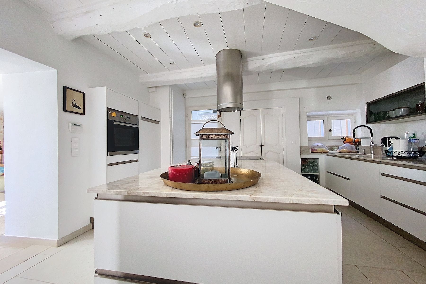 house 7 Rooms for sale on UZES (30700)