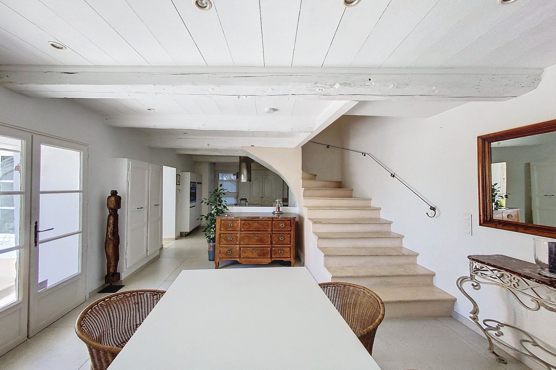 maison 7 Pièces en vente sur UZES (30700)