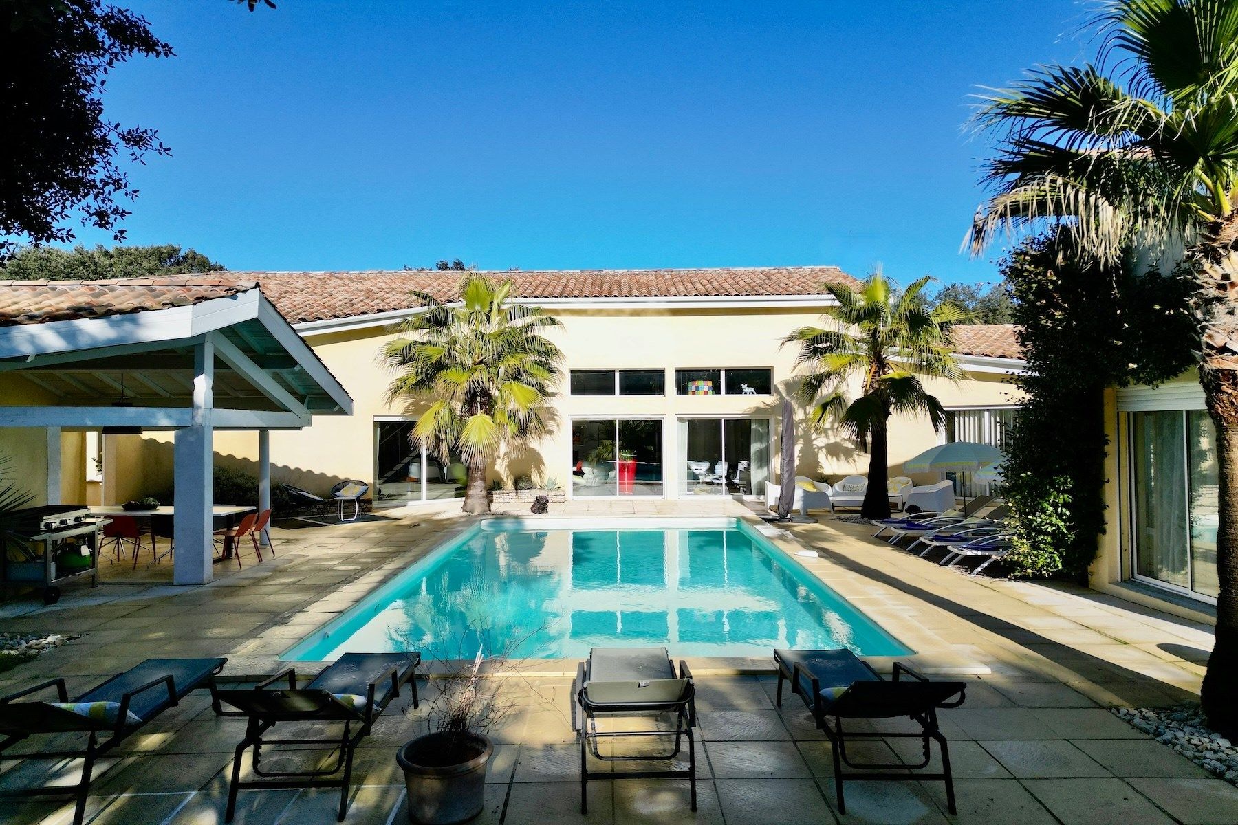 villa 9 Pièces en vente sur UZES (30700)