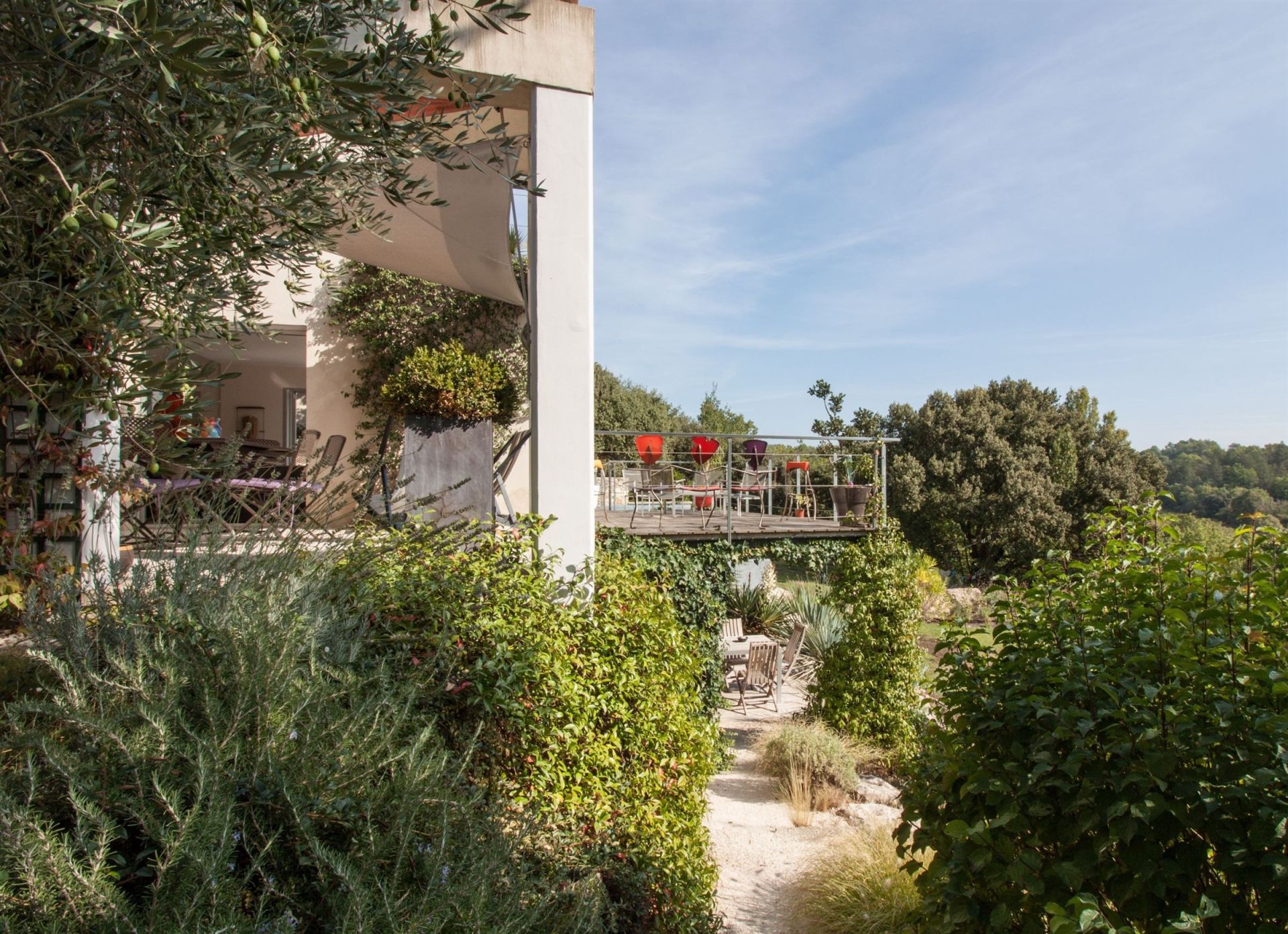 villa 10 Rooms for sale on UZES (30700)