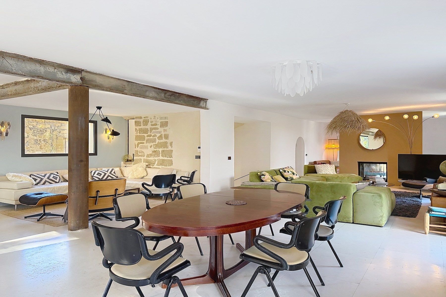 maison 10 Pièces en vente sur UZES (30700)