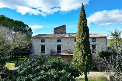 Vente Maison Uzès 10&nbsp;Pièces 300&nbsp;m²