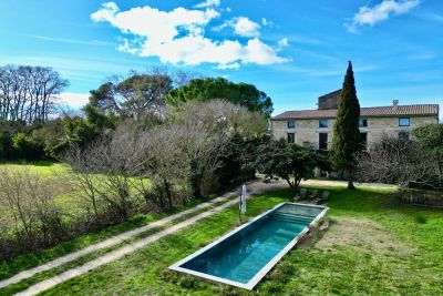 Vente Maison Uzès 10&nbsp;Pièces 300&nbsp;m²