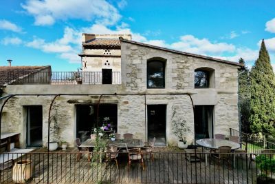 Vente Maison Uzès 10&nbsp;Pièces 300&nbsp;m²