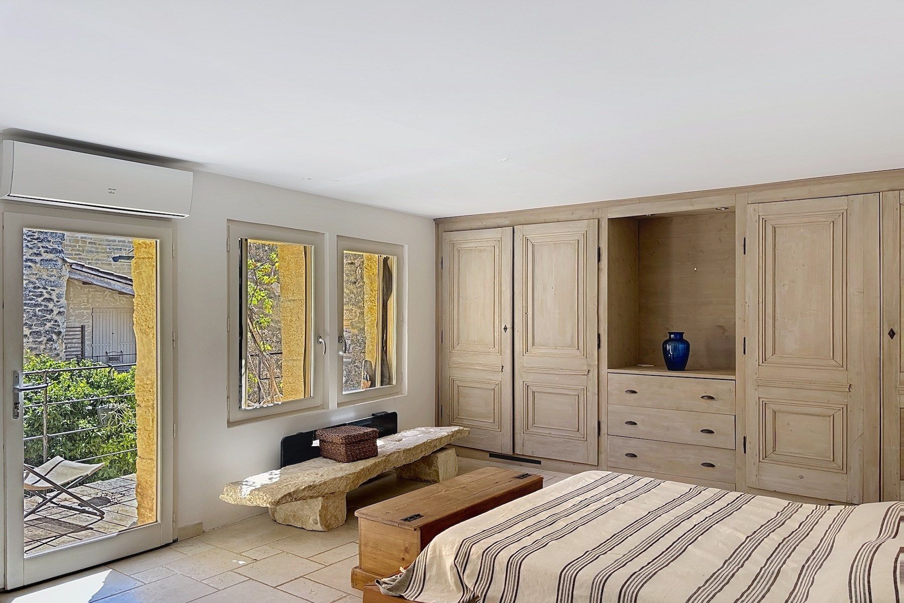 maison 11 Pièces en vente sur UZES (30700)