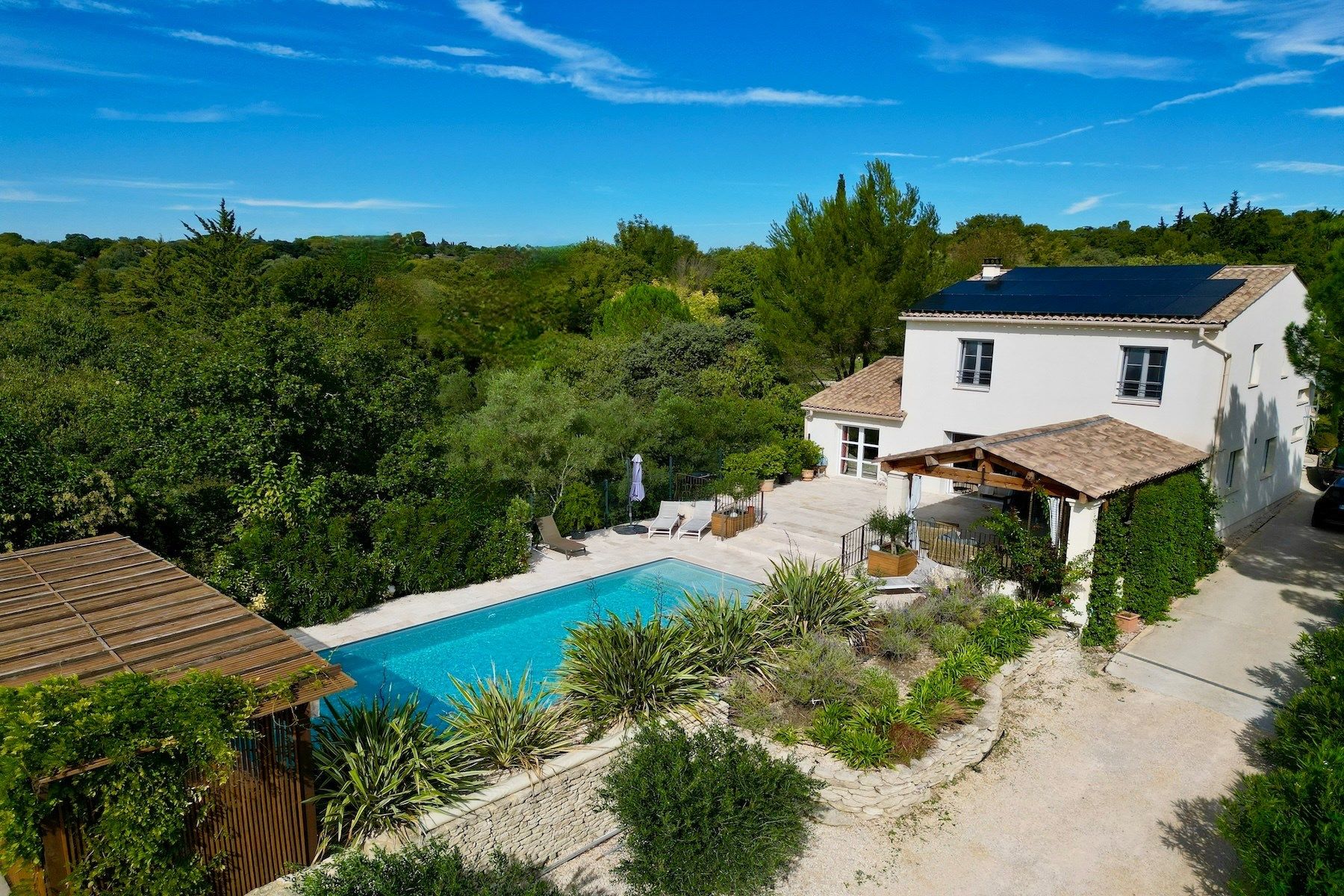 maison 6 Pièces en vente sur UZES (30700)