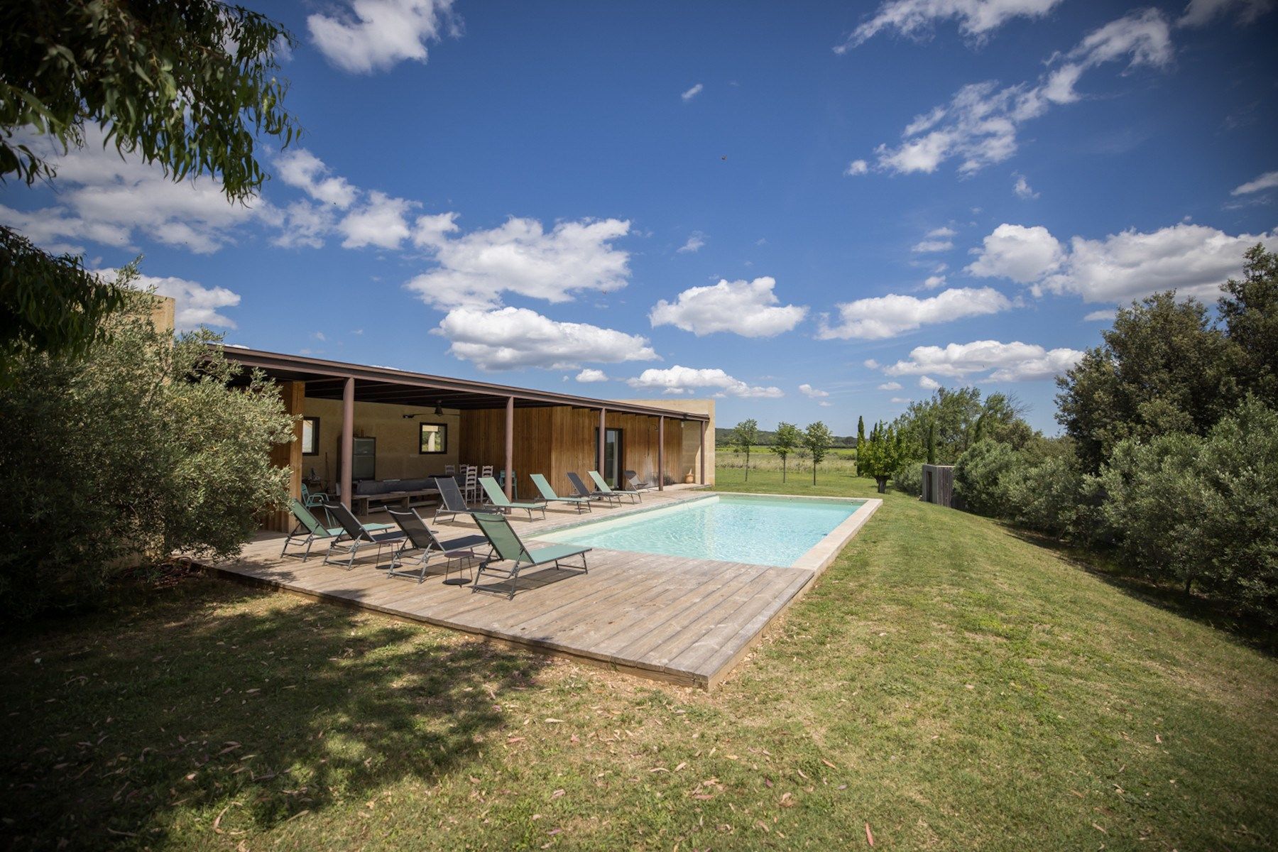 propriété 8 Pièces en vente sur UZES (30700)