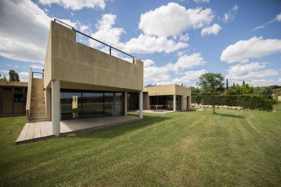 Vente Propriété Uzès 8&nbsp;Pièces 305&nbsp;m²