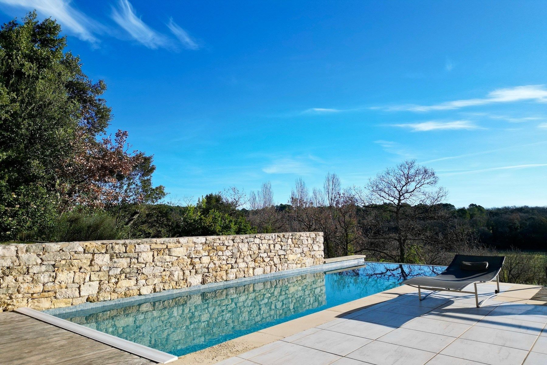 house 10 Rooms for sale on UZES (30700)