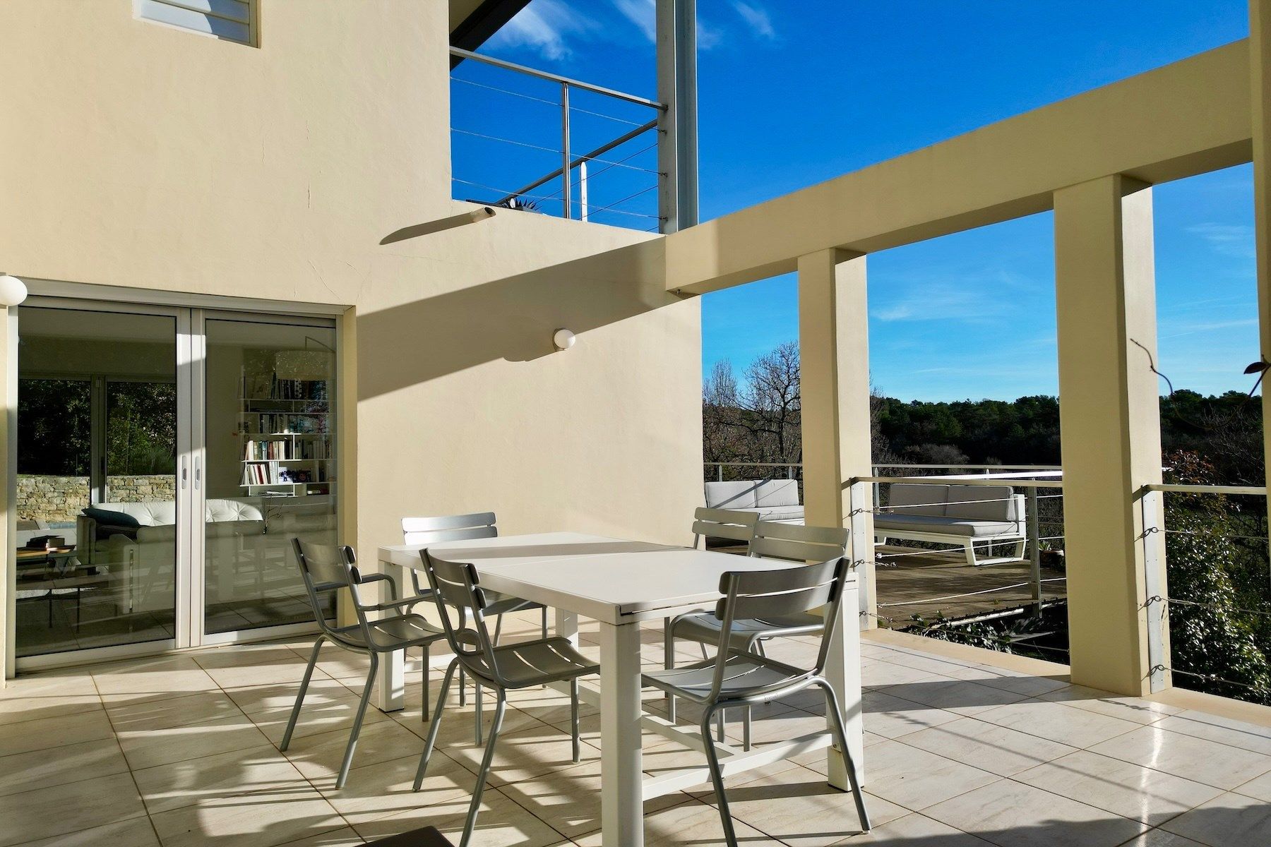 house 10 Rooms for sale on UZES (30700)