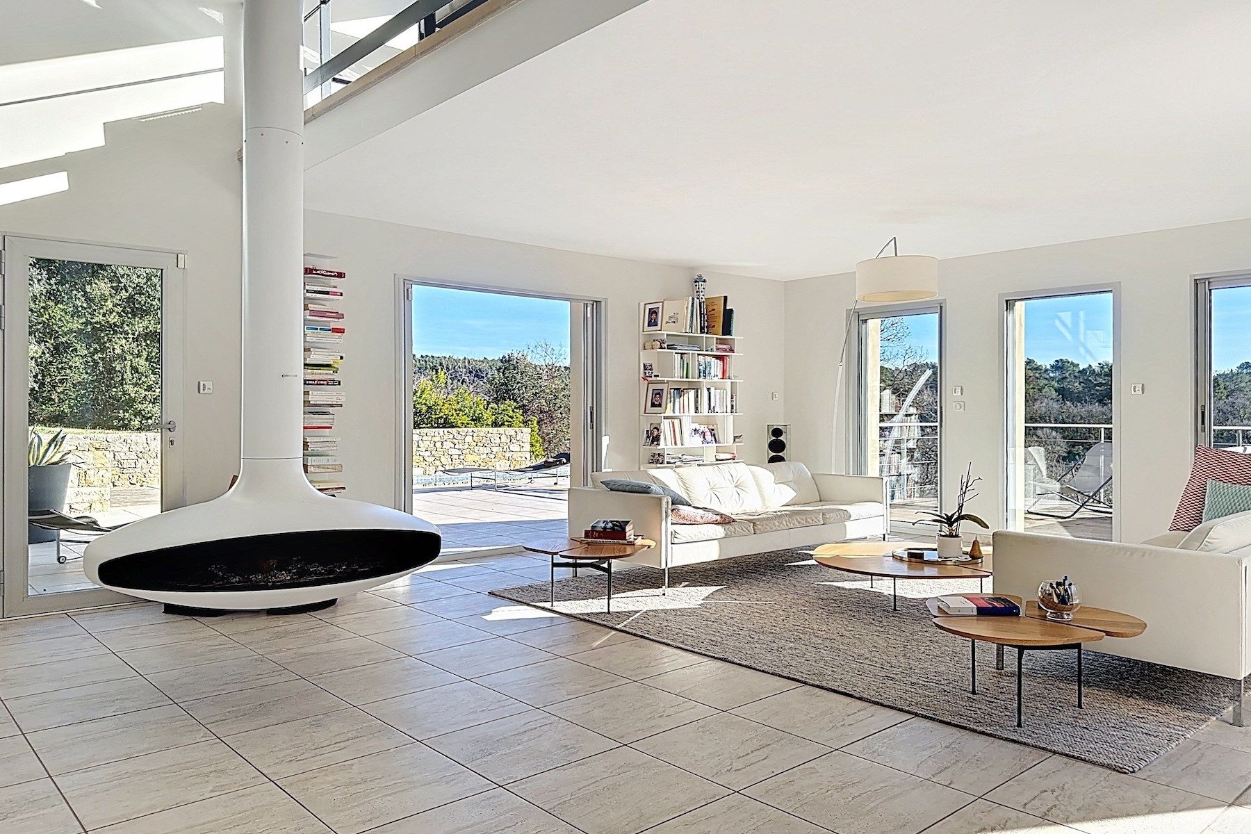 house 10 Rooms for sale on UZES (30700)