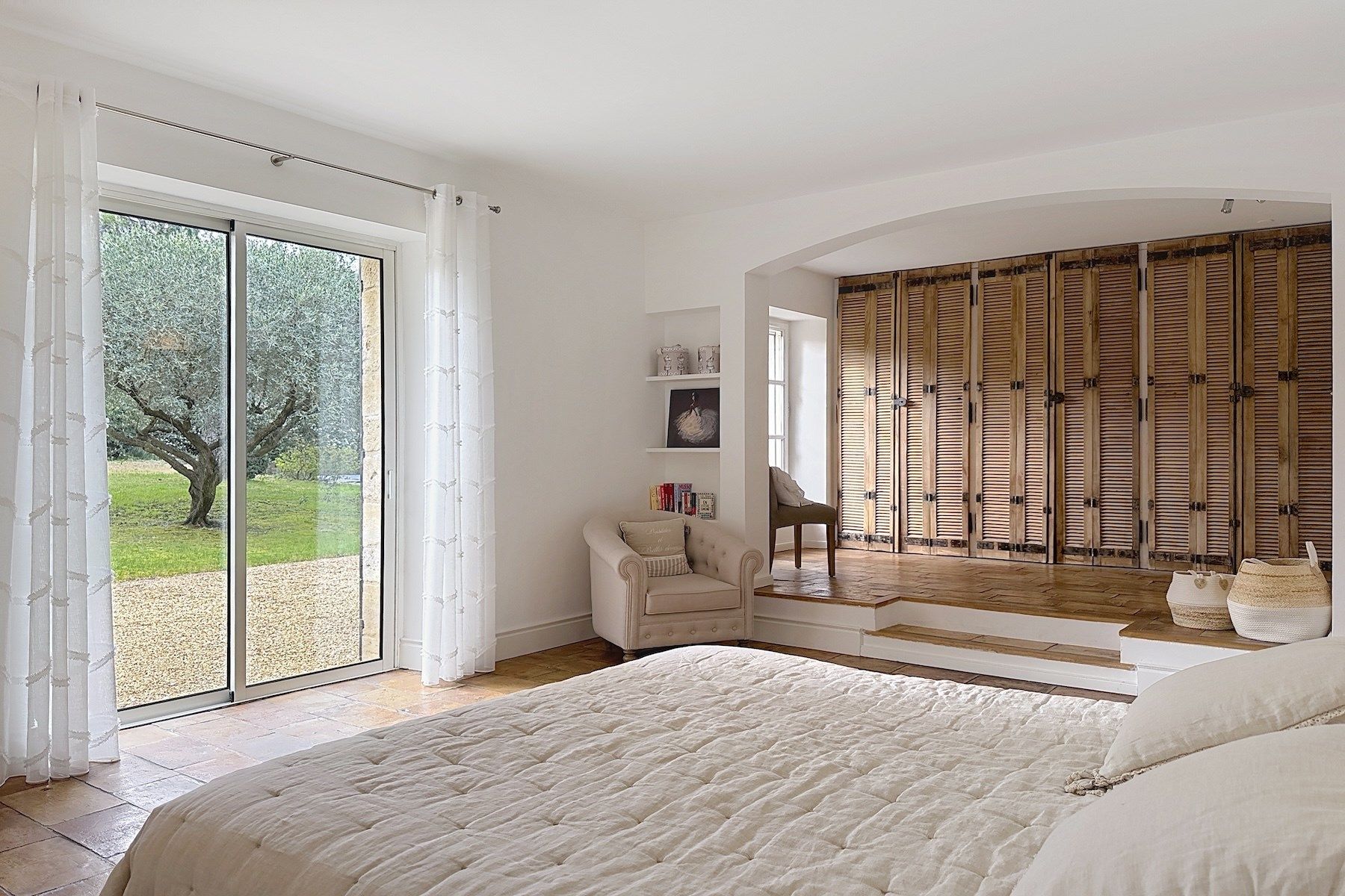 mas 6 Rooms for sale on ST SIFFRET (30700)