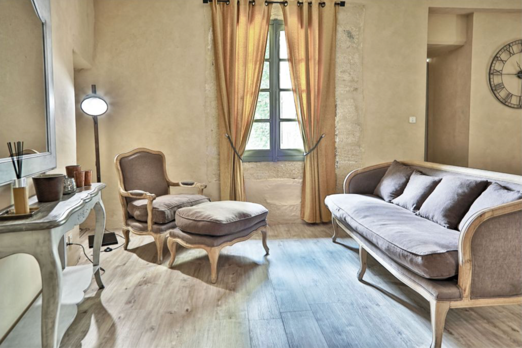 maison 9 Pièces en vente sur UZES (30700)