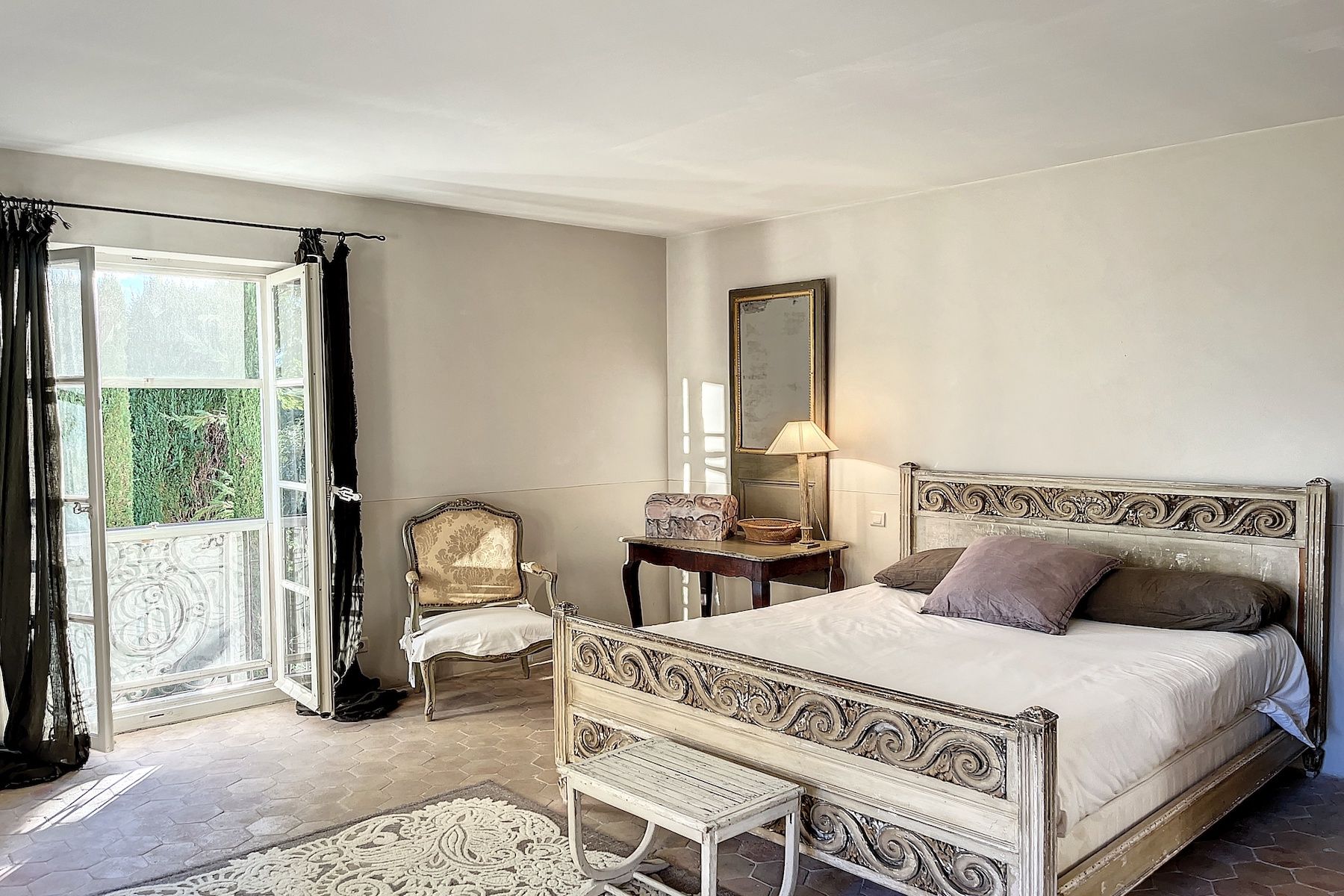 maison 8 Pièces en vente sur ST MAXIMIN (30700)