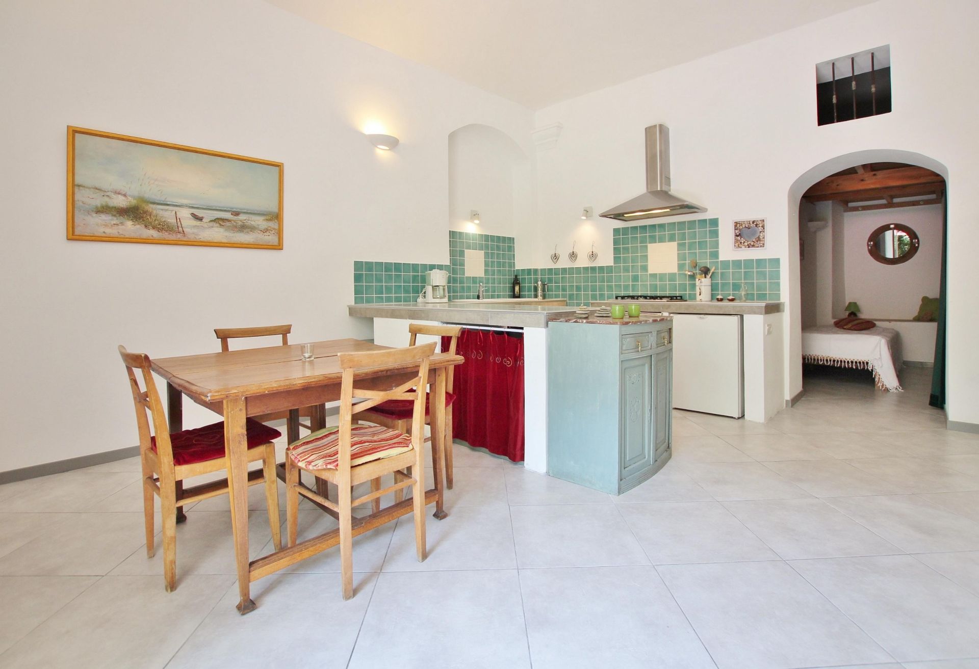 propriété 19 Pièces en vente sur LES VANS (07140)