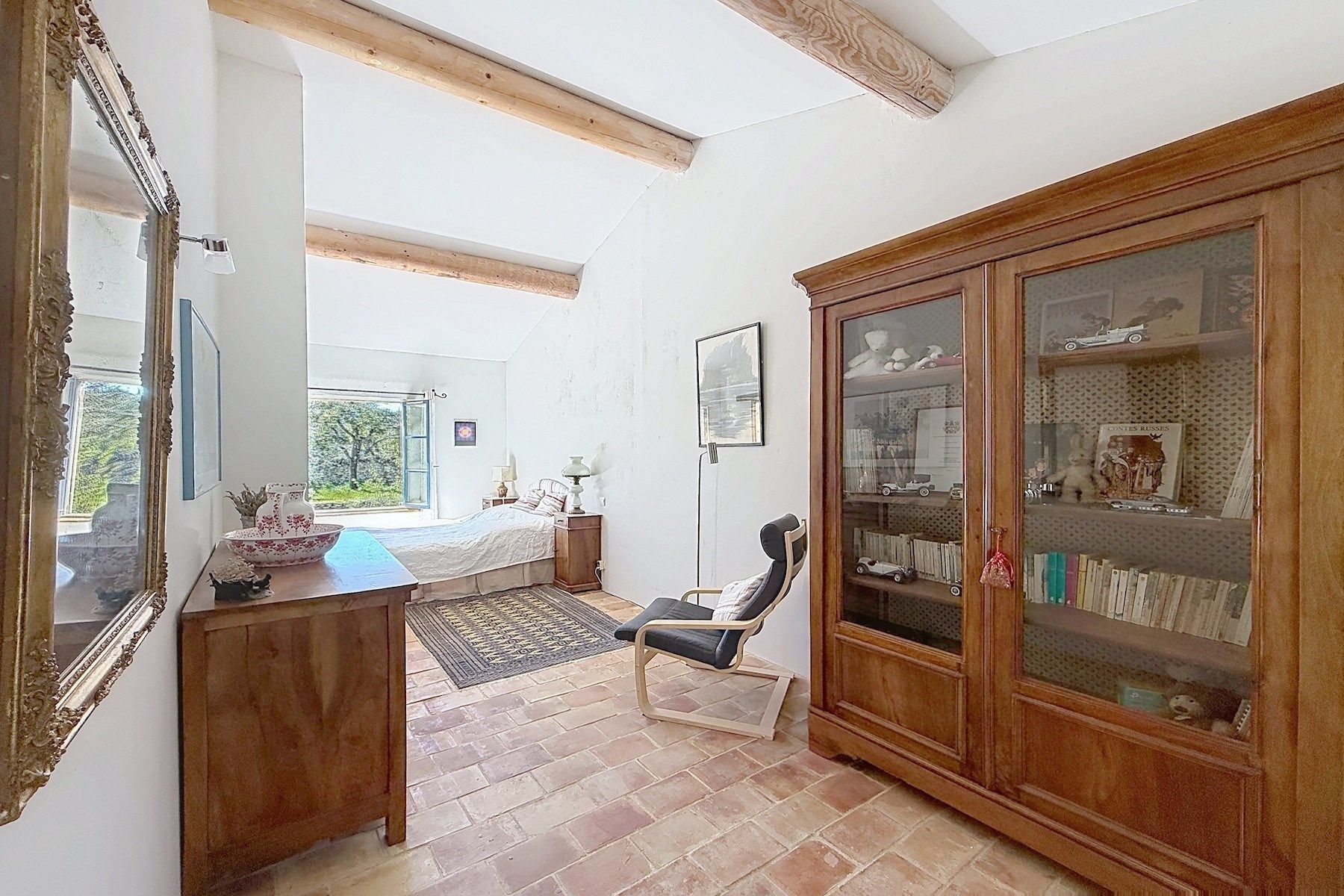 house 6 Rooms for sale on CASTILLON DU GARD (30210)