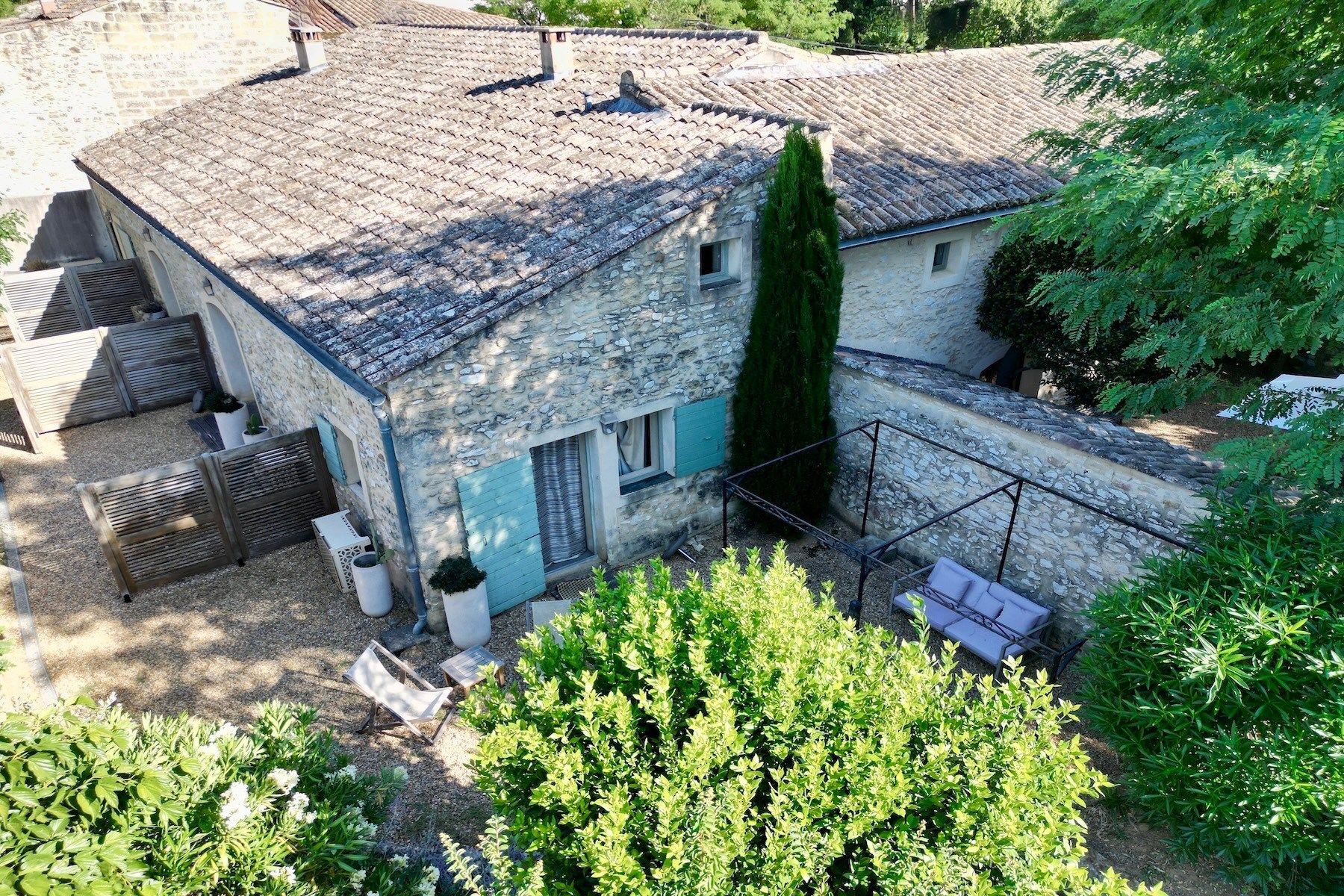 maison 10 Pièces en vente sur UZES (30700)