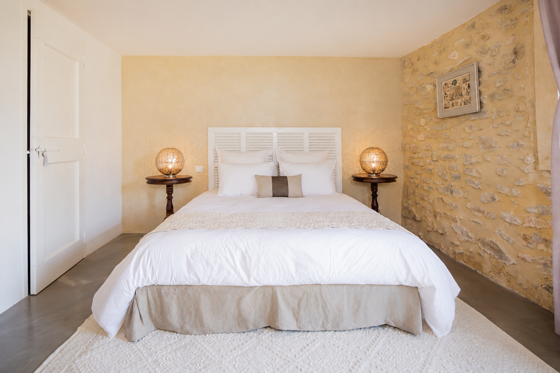 house 10 Rooms for sale on UZES (30700)