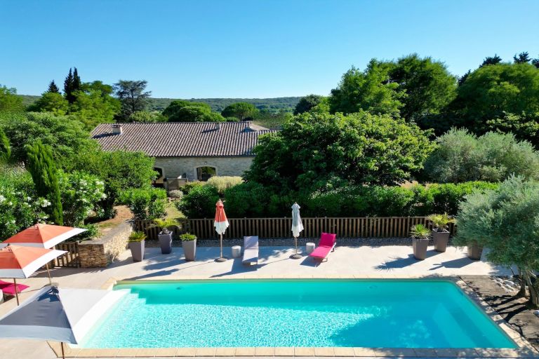 maison 10 Pièces en vente sur UZES (30700)
