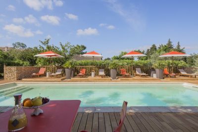 Vente Maison Uzès 10&nbsp;Pièces 380&nbsp;m²