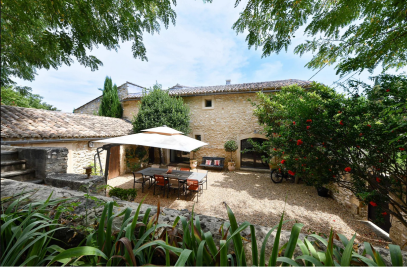 Vente Maison Uzès 10&nbsp;Pièces 380&nbsp;m²