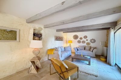 Vente Maison Uzès 10&nbsp;Pièces 380&nbsp;m²