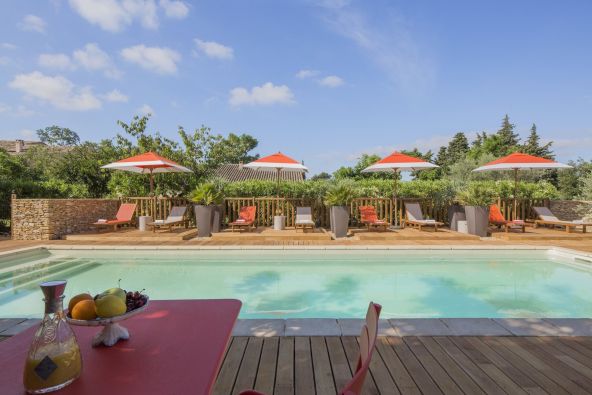 Sale House Uzès 10&nbsp;Rooms 380&nbsp;m²