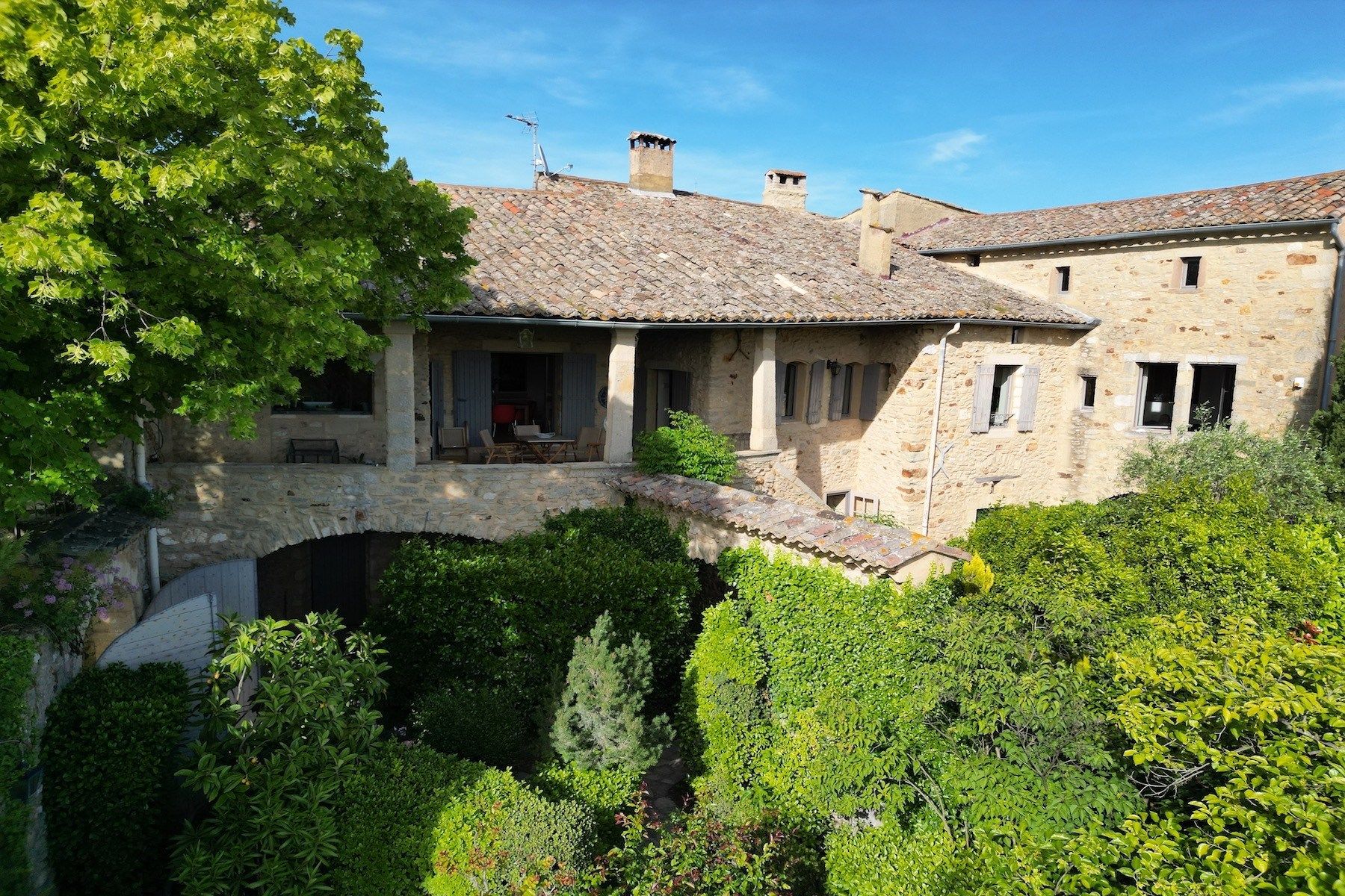 maison 8 Pièces en vente sur UZES (30700)