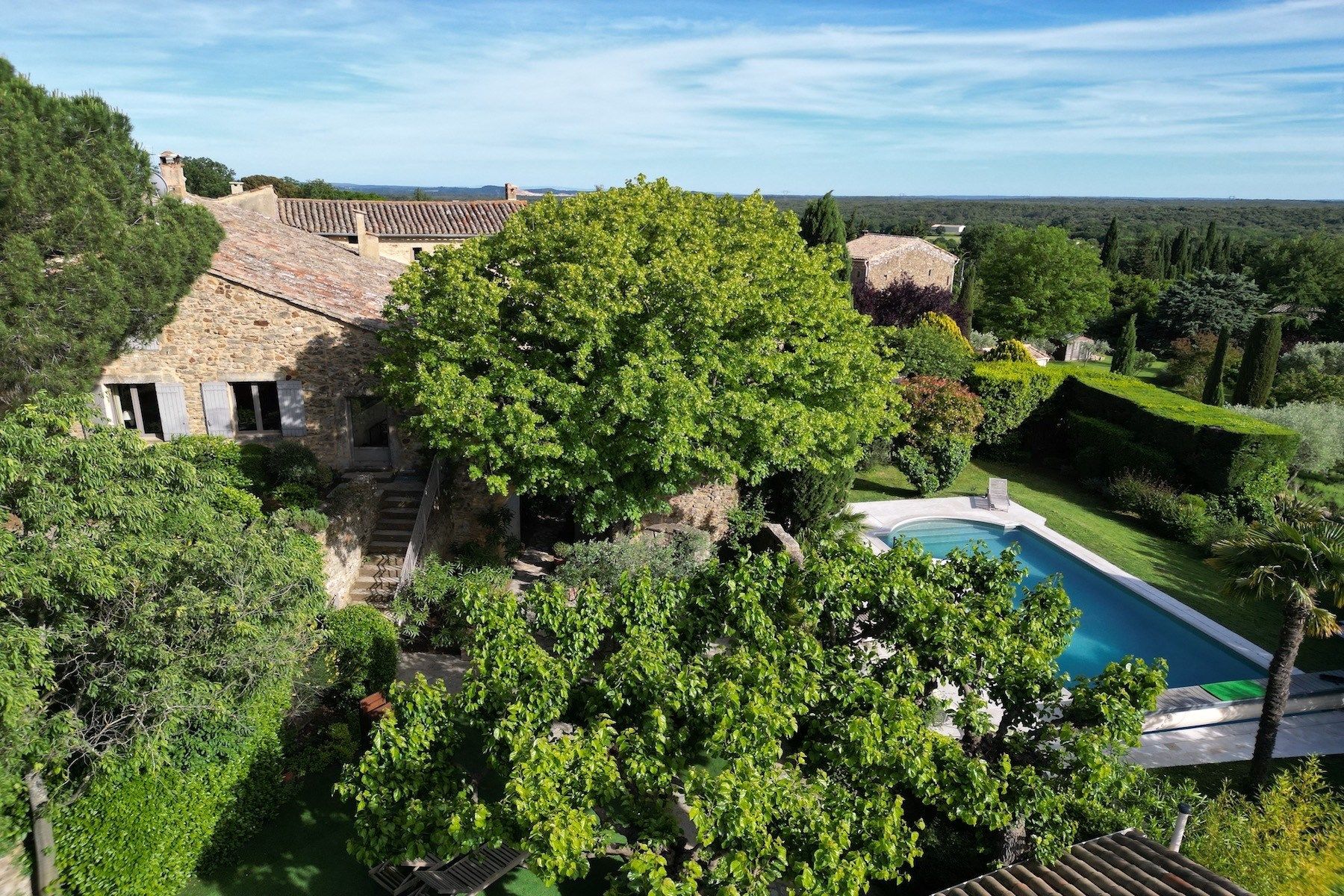 maison 8 Pièces en vente sur UZES (30700)