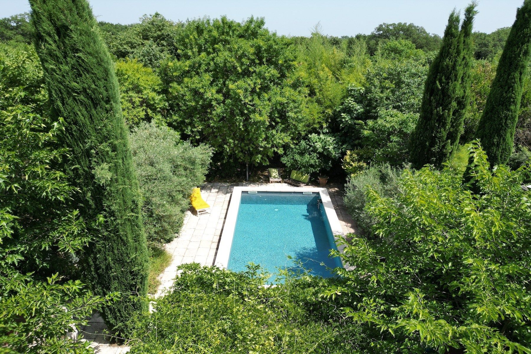 maison 10 Pièces en vente sur LUSSAN (30580)