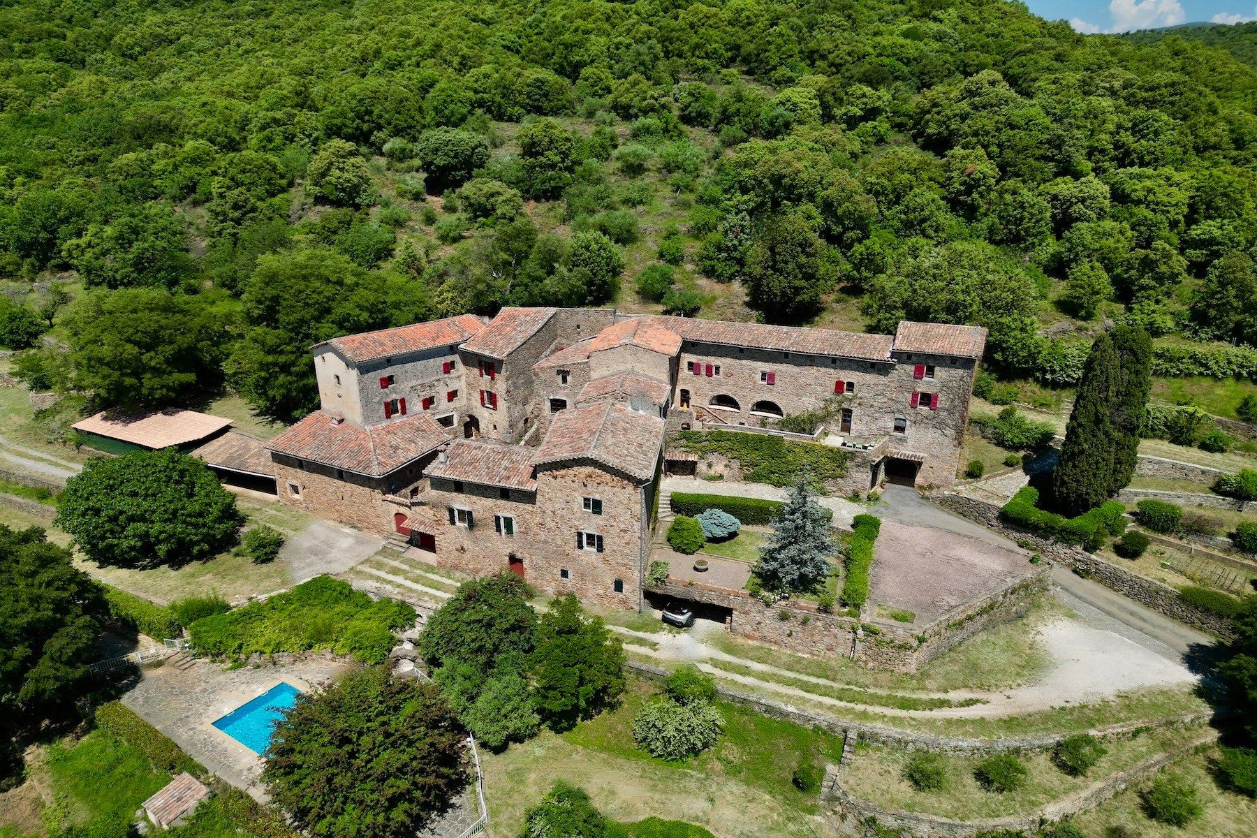 mas 33 Pièces en vente sur ANDUZE (30140)