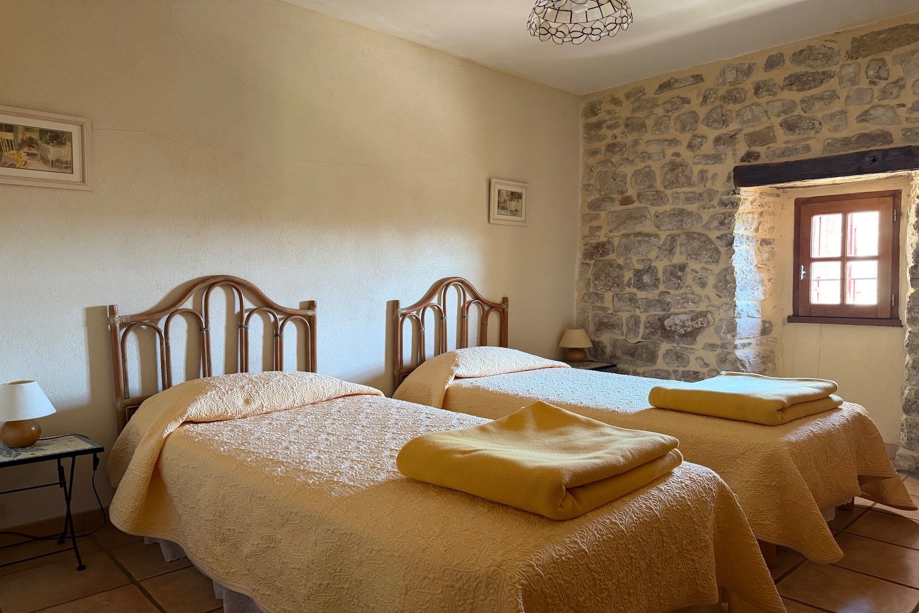mas 33 Pièces en vente sur ANDUZE (30140)