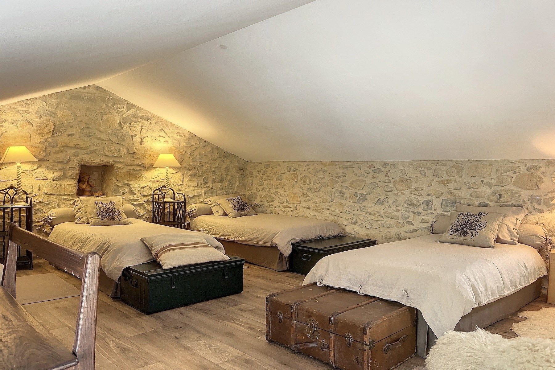 maison 7 Pièces en vente sur UZES (30700)