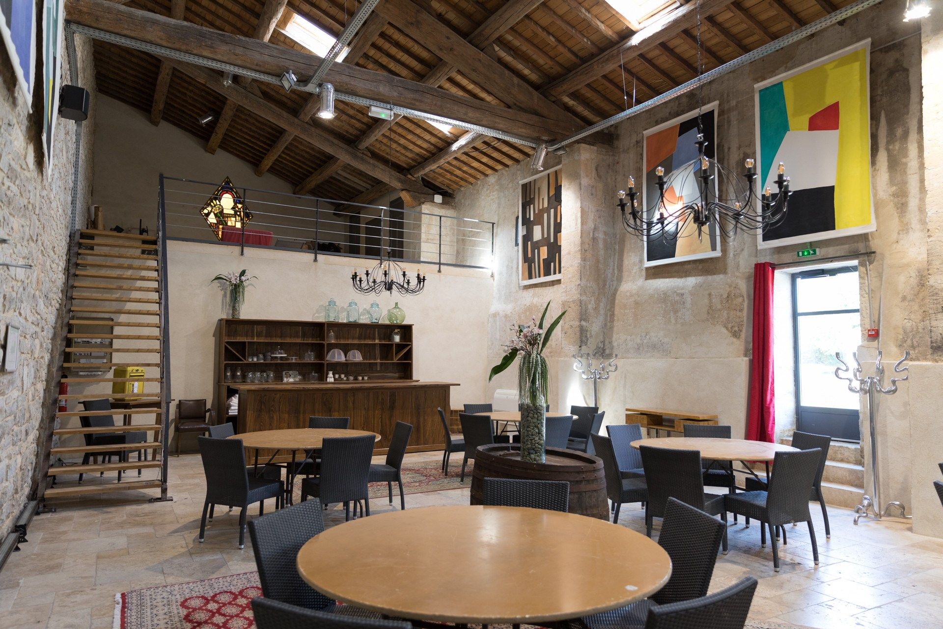 property 35 Rooms for sale on NIMES (30000)