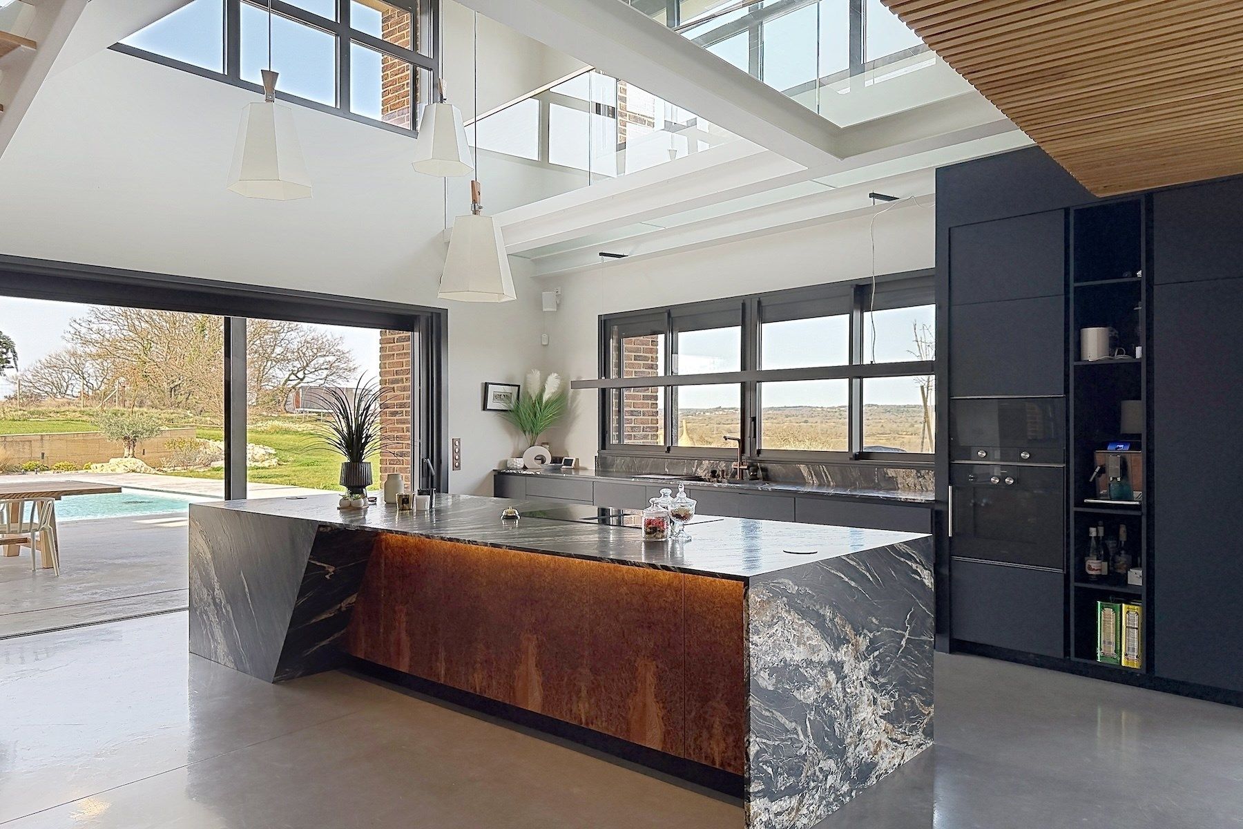 maison 7 Pièces en vente sur UZES (30700)