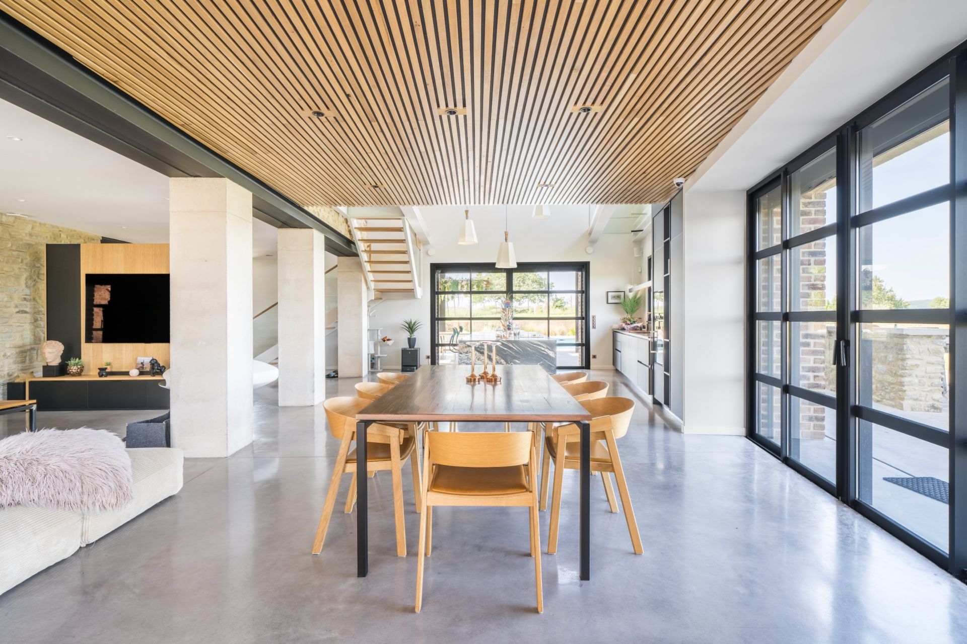 maison 7 Pièces en vente sur UZES (30700)