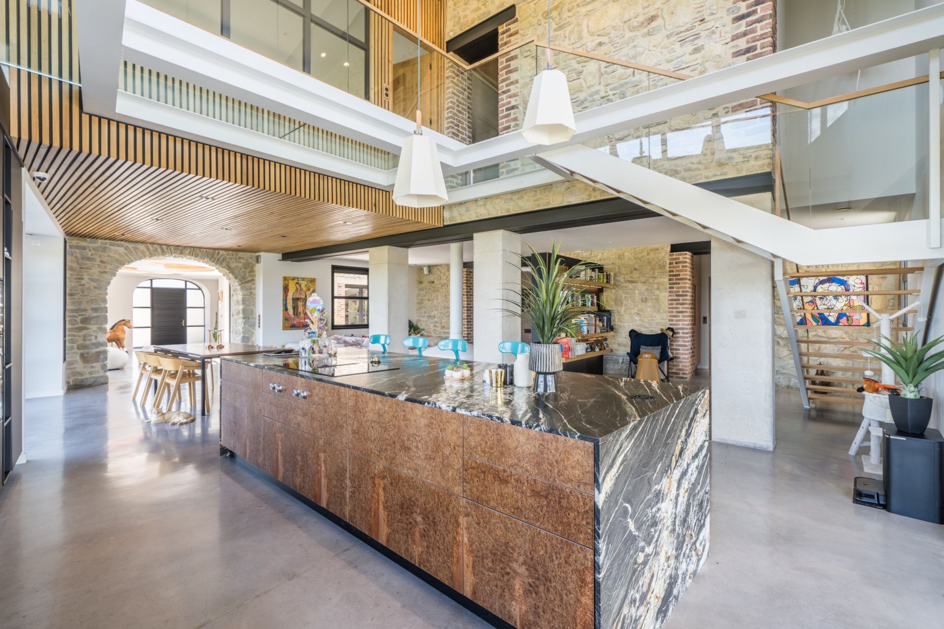 maison 7 Pièces en vente sur UZES (30700)
