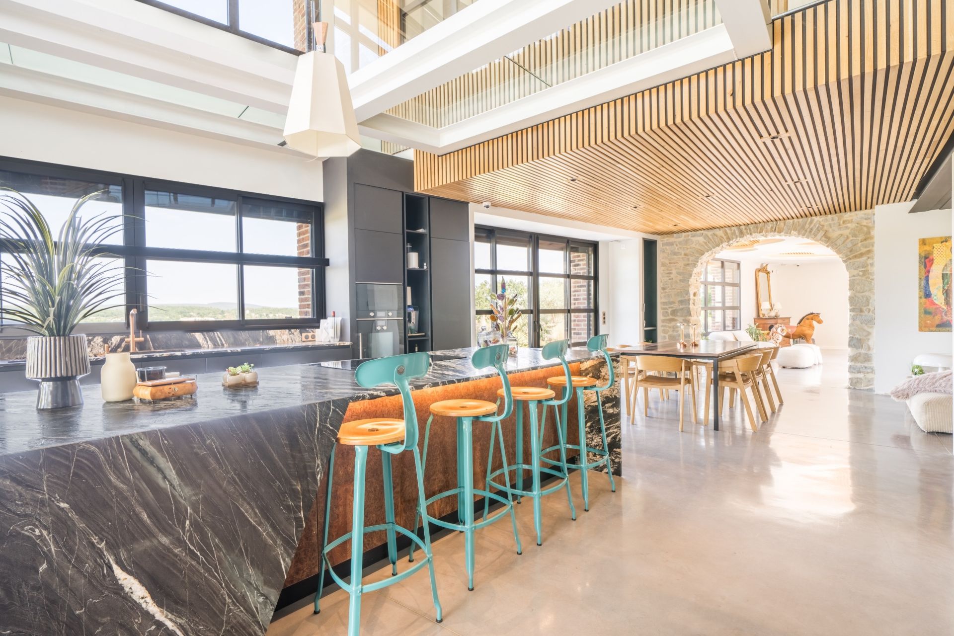 maison 7 Pièces en vente sur UZES (30700)