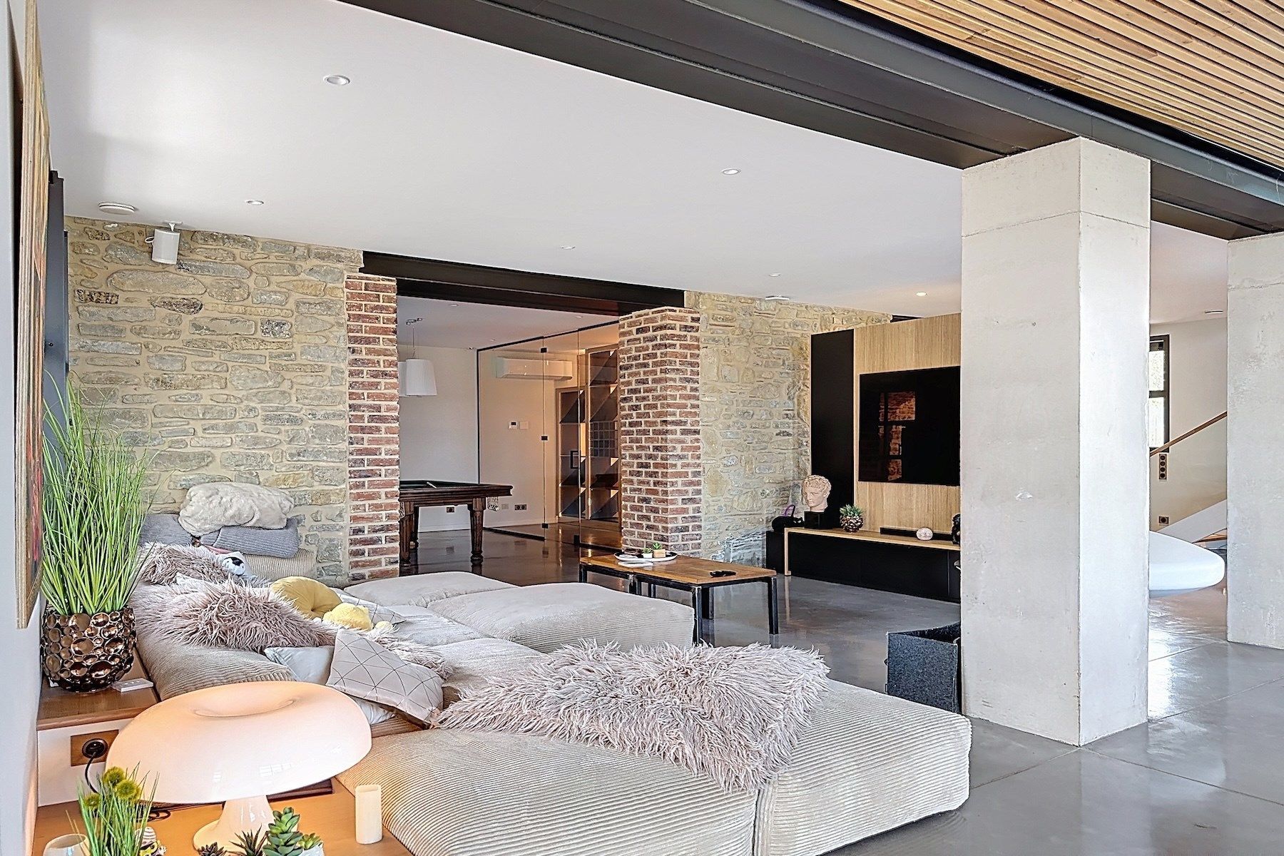 maison 7 Pièces en vente sur UZES (30700)