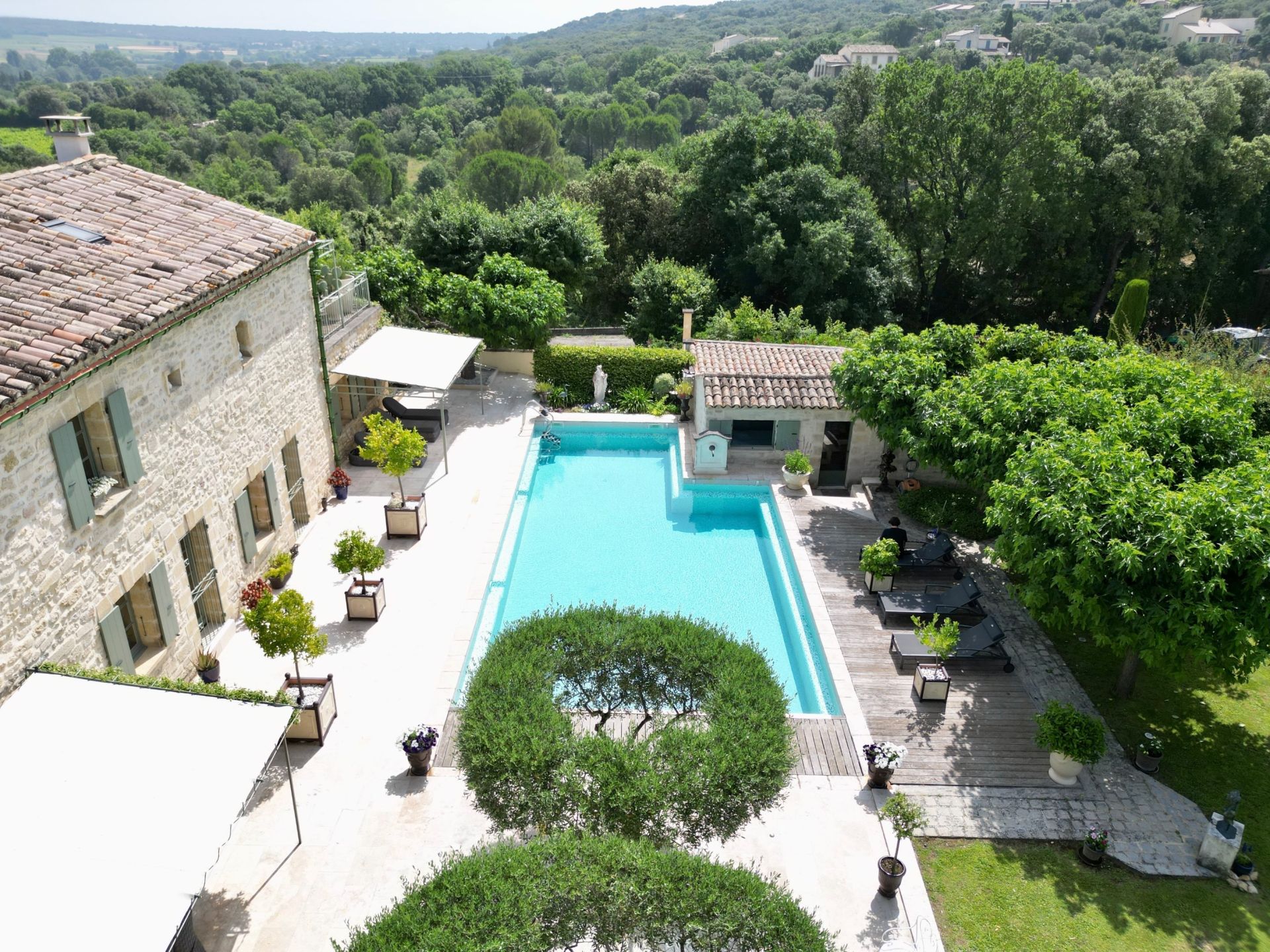 maison 11 Pièces en vente sur UZES (30700)
