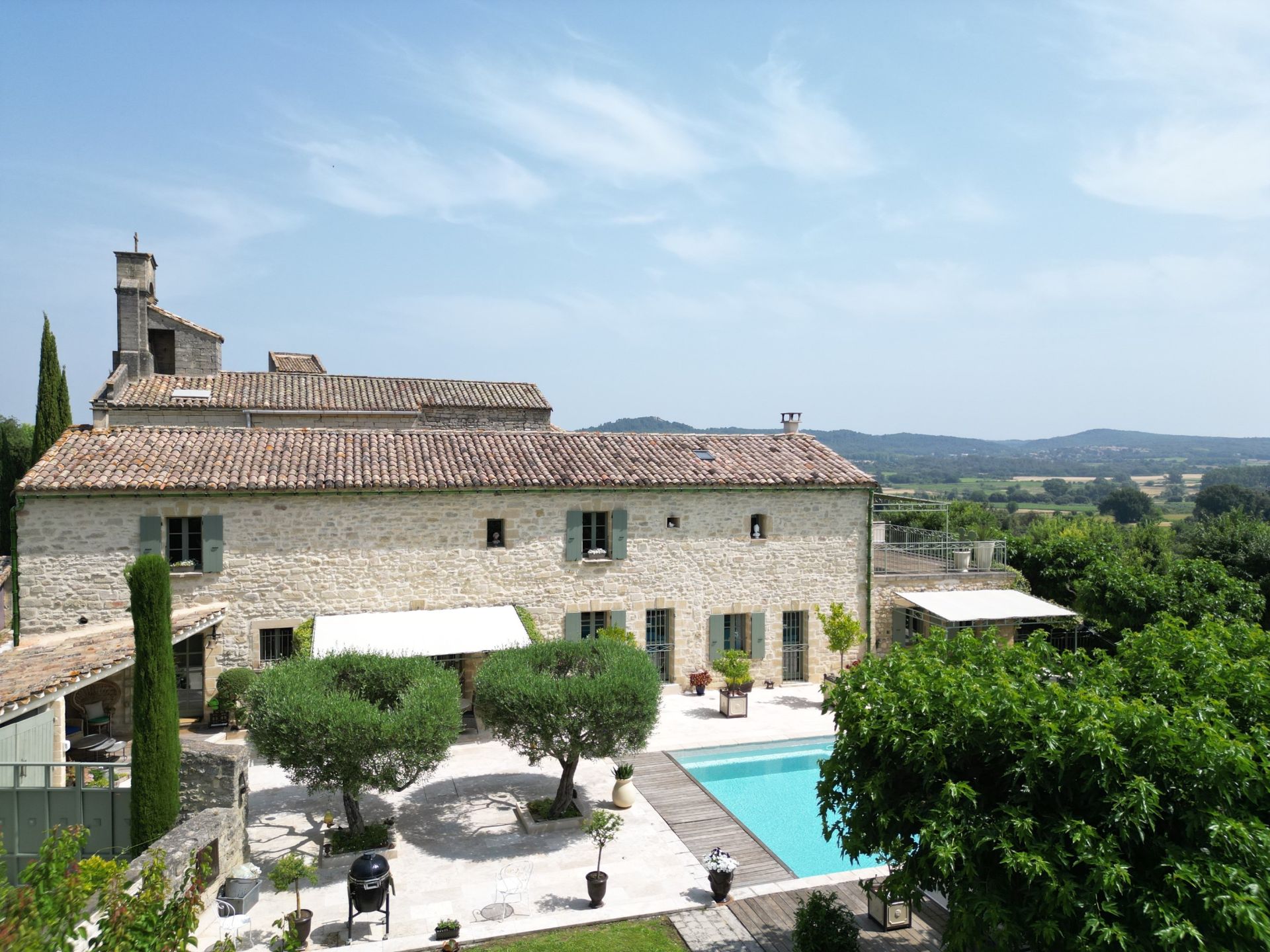 maison 11 Pièces en vente sur UZES (30700)