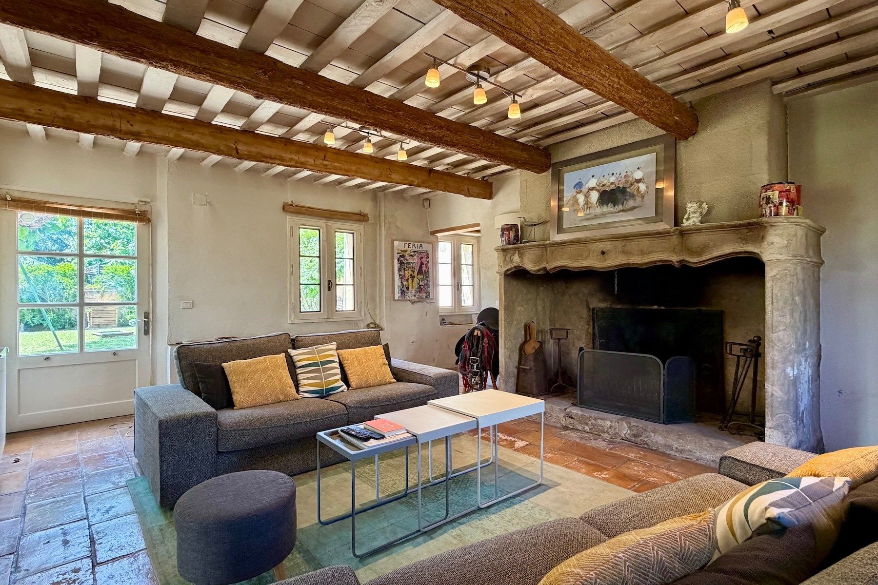 house 5 Rooms for sale on UZES (30700)